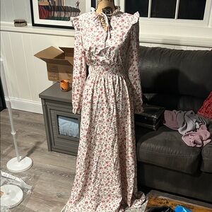 SHEIN Pink Floral Long Sleeve Dress